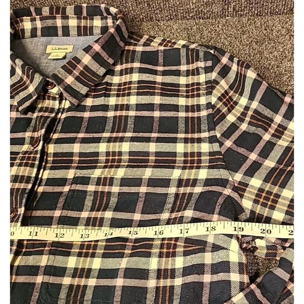 LL BEAN Shirt Womens Large Button Up Top Plaid Long Sleeve Blue/Pink Flannel - Picture 6 of 8